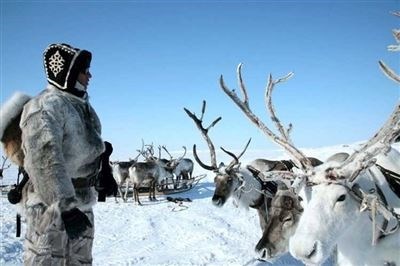 Какова продолжительность стажа для получения доплаты к пенсии?